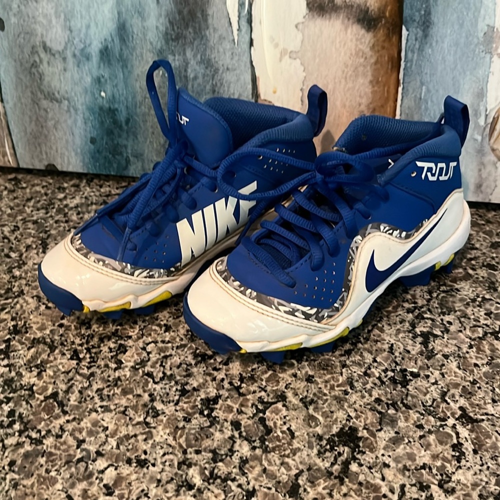Nike Cleats Size 13C